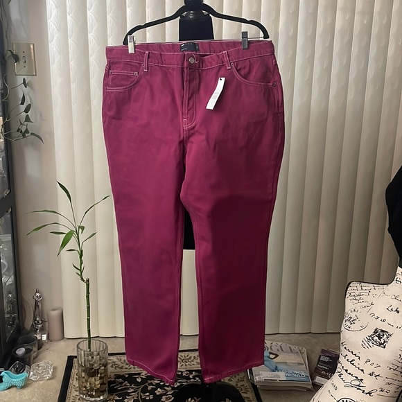 NWT Asos Jeans Size W36/ L32 Raspberry color - Picture 1 of 5